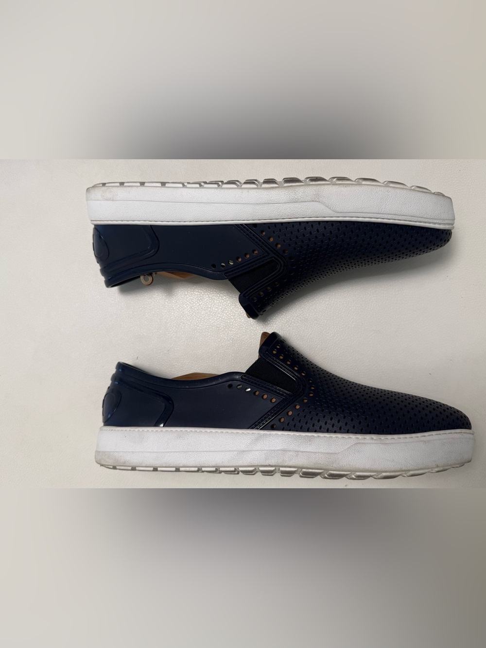 Salvatore Ferragamo Men’s Sneakers 12 - Picture 5 of 16
